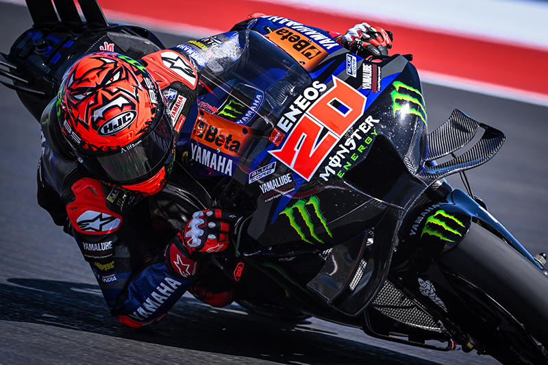 #20 法比奥·夸塔拉罗（YZR-M1）从第16名的位置发车，最终以第15名身份越过终点