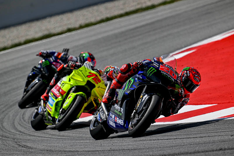 #20 法比奥·夸塔拉罗（YZR-M1）在开局阶段提升排名，加上前方车手摔车的关系，最终以第10名完赛