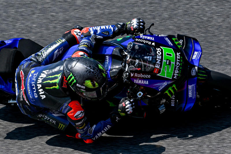 #20 法比奥·夸塔拉罗（YZR-M1）因摔车导致肩关节半脱臼，但仍以第5名的成绩决定出战Q2预赛
