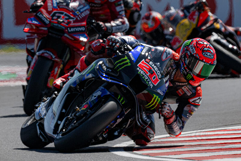 MotoGP：#20 法比奥·夸塔拉罗（YZR-M1）以第10名的成绩迎来黑白格旗